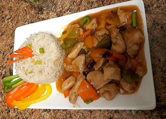 Fried rice with chicken manchurian Fried Rice with Chicken Manchurian