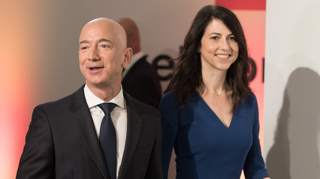 Jeff Bezos's divorce from MacKenzie Bezos