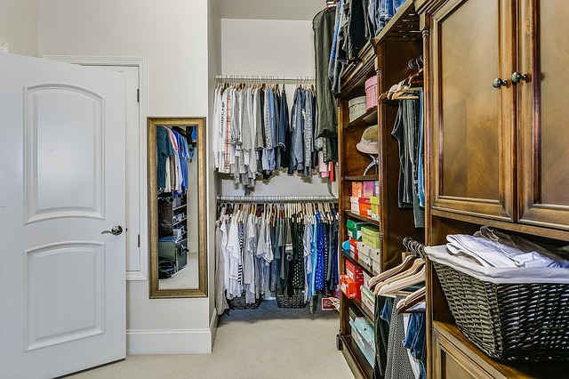 organize your closet