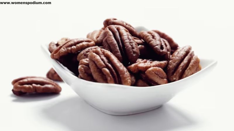 Pecans low in carbs, high in fat