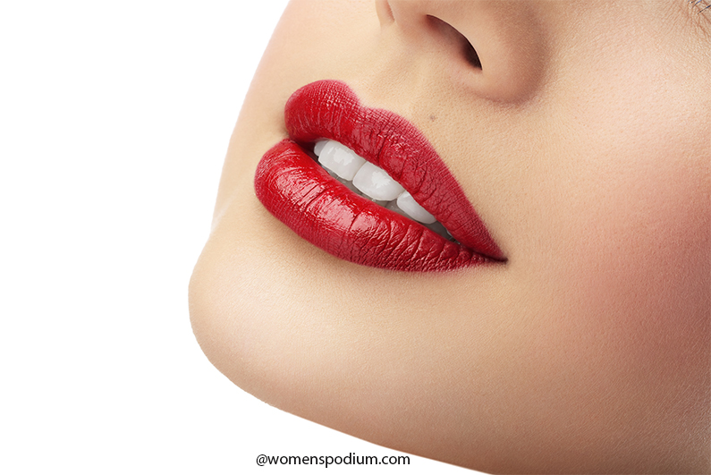 It Provides a Blank Canvas for Lipstick - concealer hacks