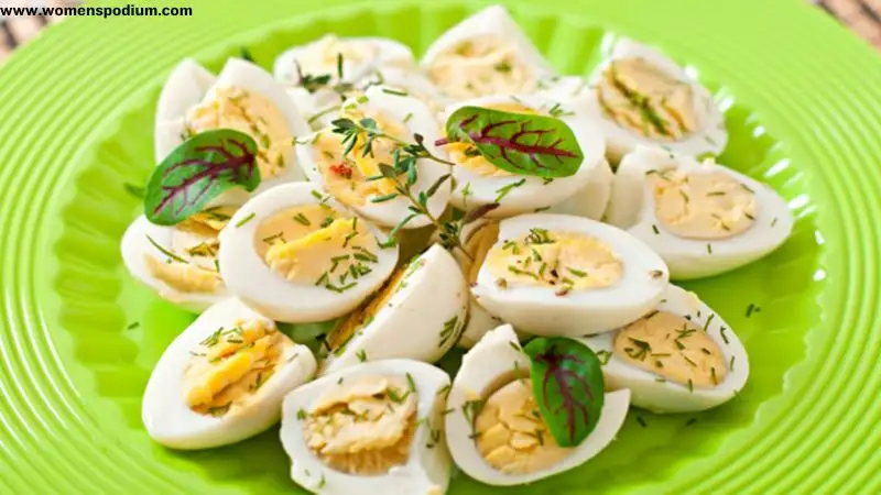 Hard boiled eggs