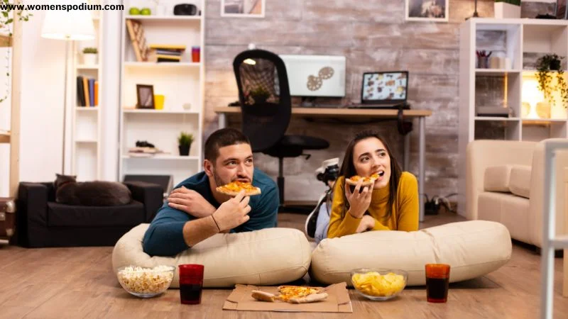 Watching TV and compulsive overeating 