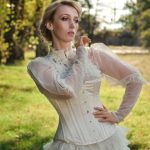benefits of wearing a corset