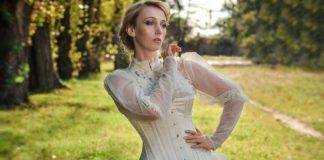 Benefits of Wearing a Corset – Some Do’s and Don’ts benefits of wearing a corset