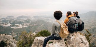 Budget Travel Tips For A Tension Free Vacation|| 8 Ways To Save Money On Vacation! Budget Travel Tips