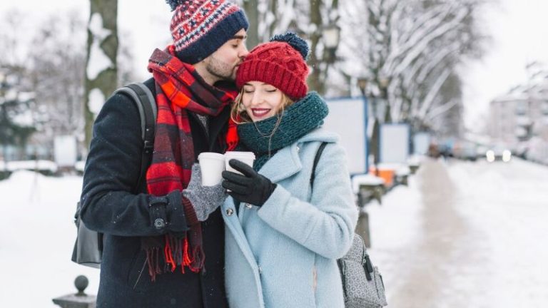 Dating In Winter – Romantic Dating Ideas for the Winter! Dating In Winter – Romantic Dating Ideas for the Winter!