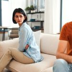 Signs he doesn’t love you