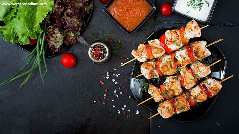 chicken and bell pepper skewer - Christmas chicken recipes