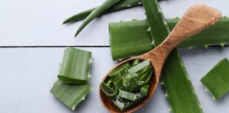 How to Use Aloe Vera for Stretch Marks? 6 Easy Ways! treatment of stretch marks - aloe vera for stretch marks