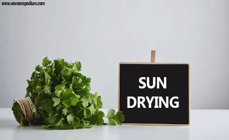 sun drying - How to Dry Parsley