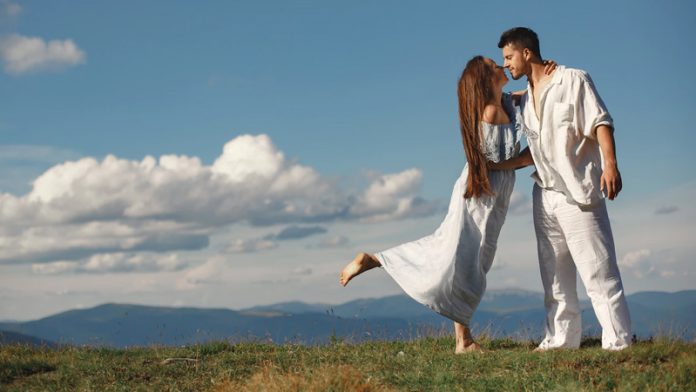 feature--img Romantic Dreams