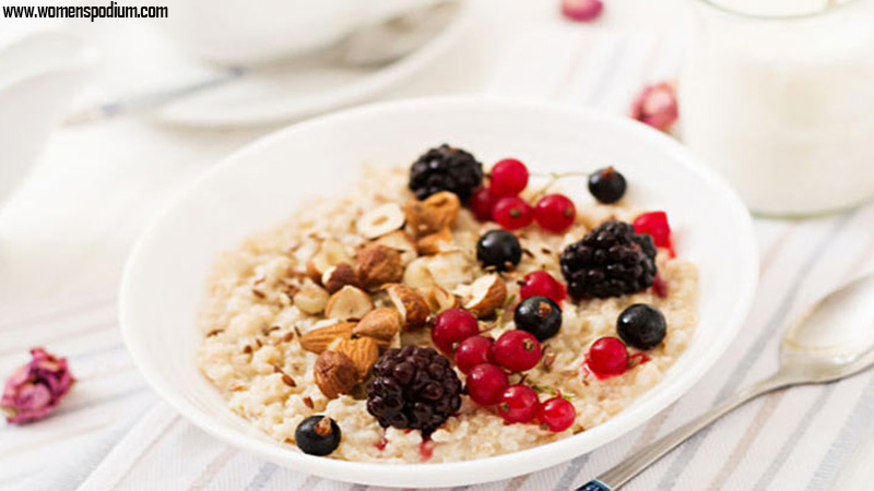 Oats Porridge With Almonds