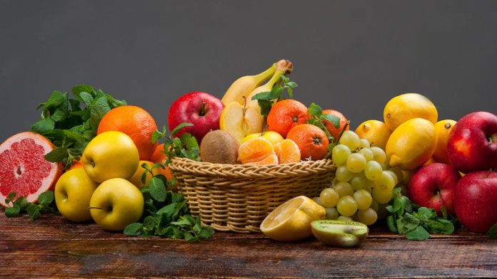 feature-img is fruit high in protein