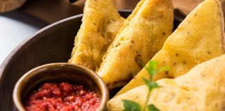 Yummy And Tasty Potato-Cheese Bread Pakoras – (Cheesy Potato Stuffed Sandwich) Potato Cheese Bread Pakoras