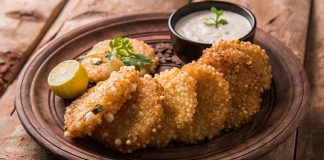 Crispy Sabudana Vada Recipe – High Energy Food During Festive Fasting sabudana vada