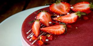 How To Make Strawberry Glaze Recipe?
