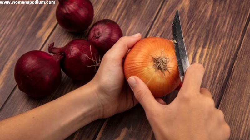 How Onions Help Improve Your Health