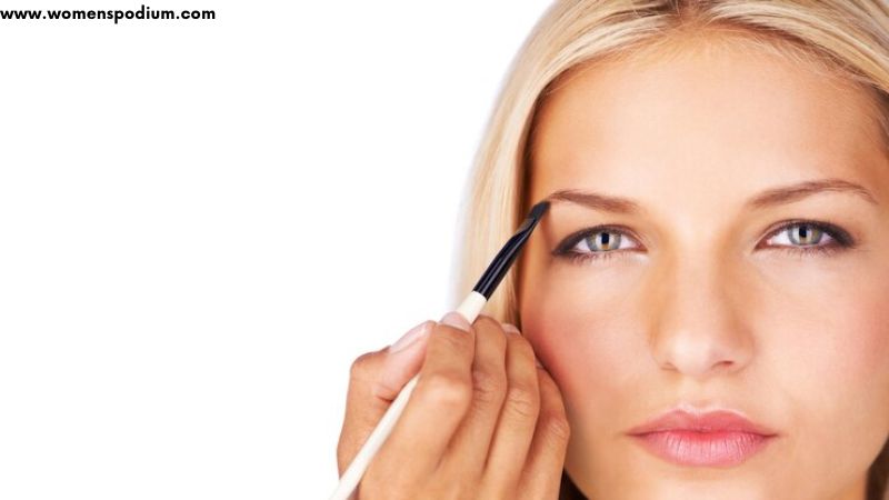 define eyebrows - - professional makeup