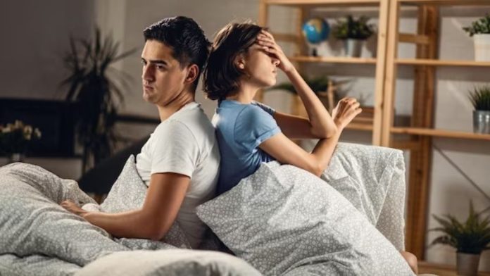 feature image fake relationships