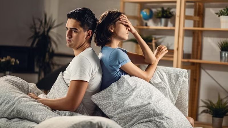 fake relationships