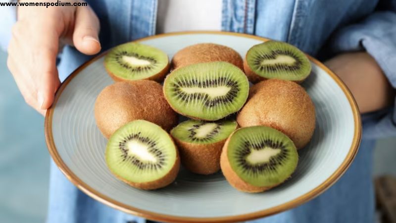 use kiwi - how to heal your gut naturally