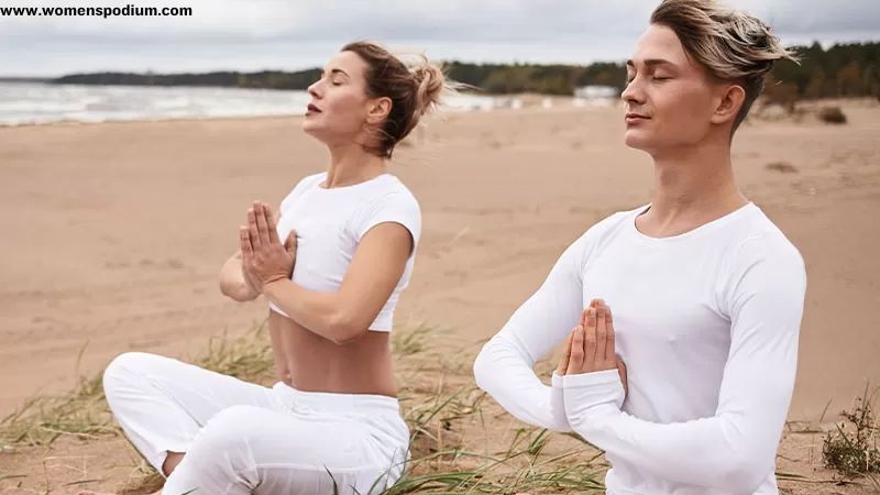 How Does Partner Yoga Work