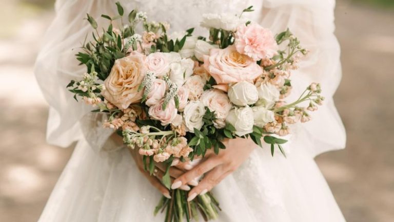 Get Blooms On A Budget! How To Save Money On Wedding Flowers?