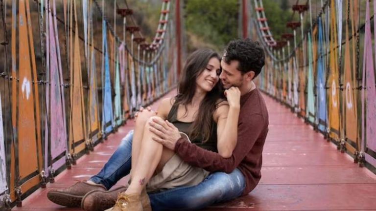 30 Amazingly The Best Quotes on Love to Express Your Heart! 30 Amazingly The Best Quotes on Love to Express Your Heart!