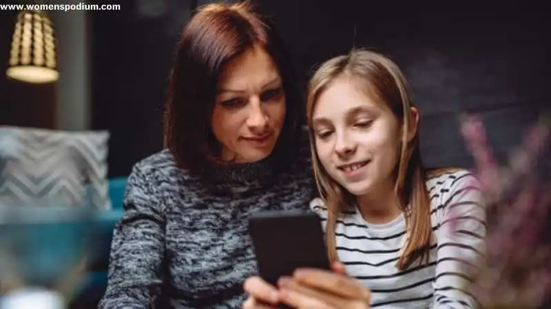Internet safety for children use the internet together